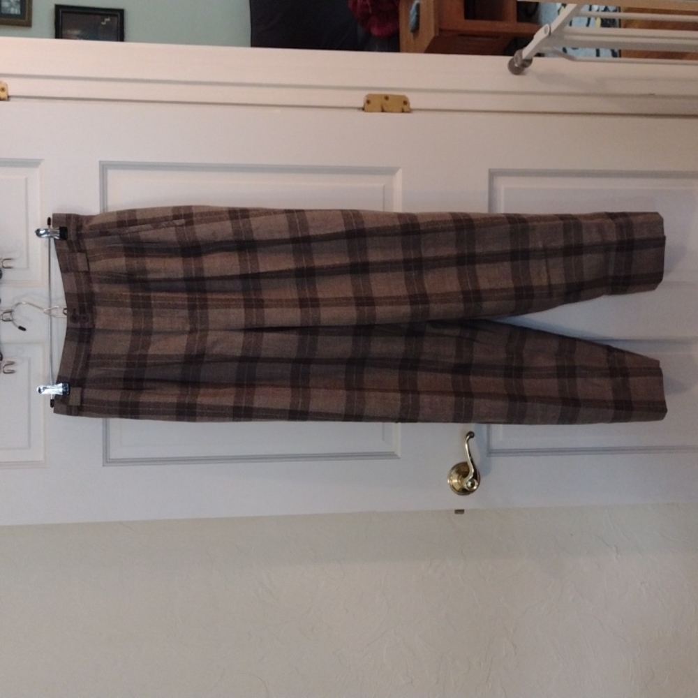 J. London pure wool plaid pant